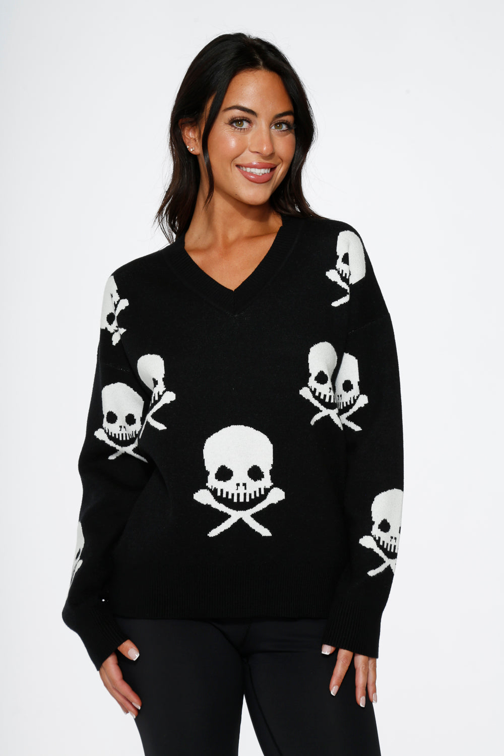 6704 Black Skulls Sweater