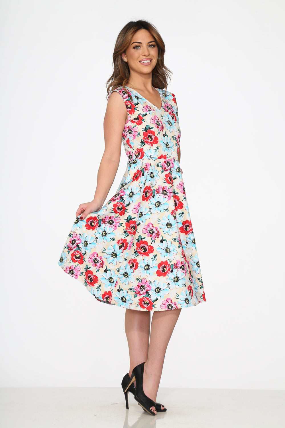 20600 Off White with Red Floral Swing Dress