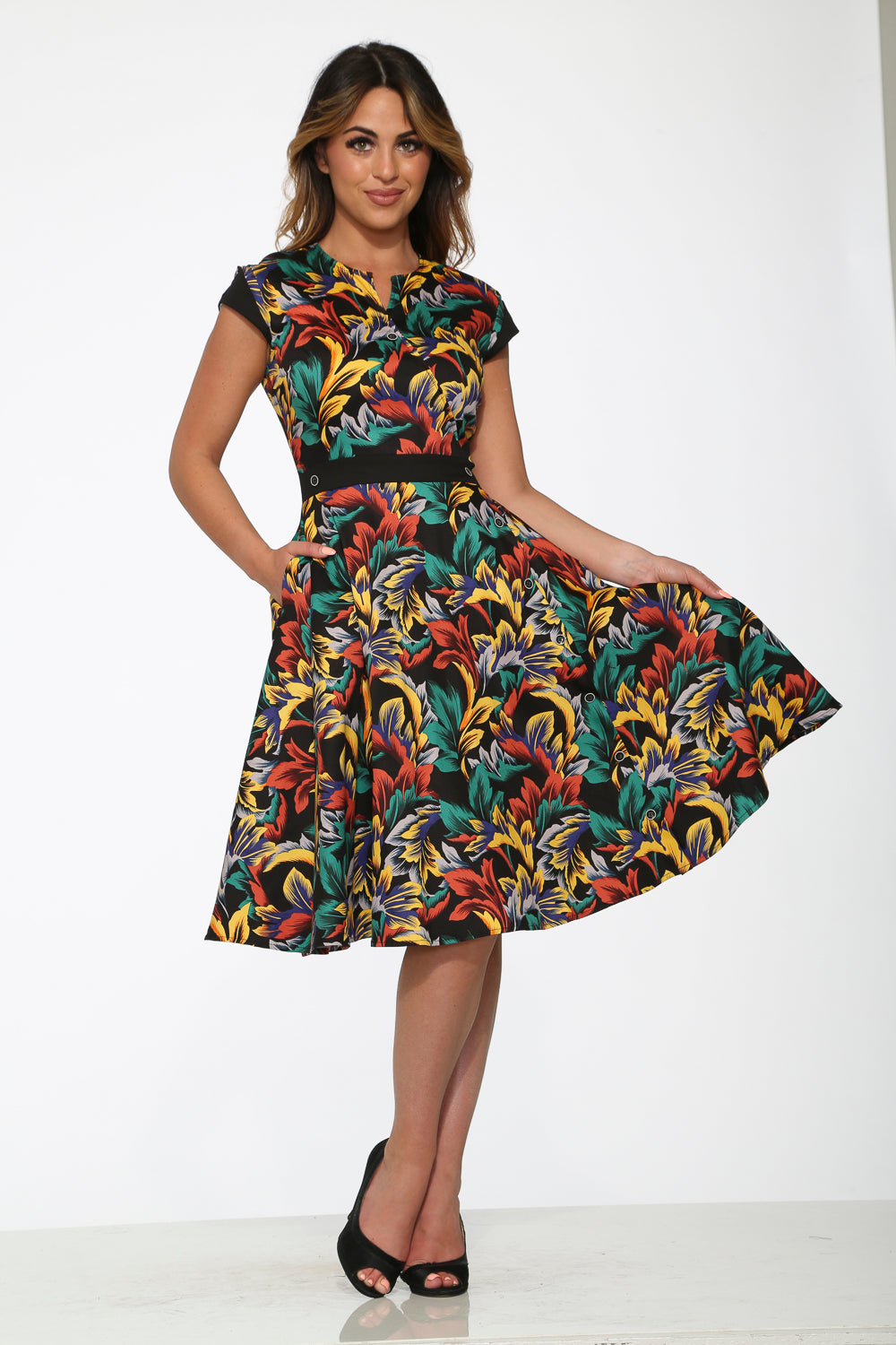 21010 Black Hawaiian Print Swing Dress US 6 21010 Black Hawaiian Print Swing Dress US 6