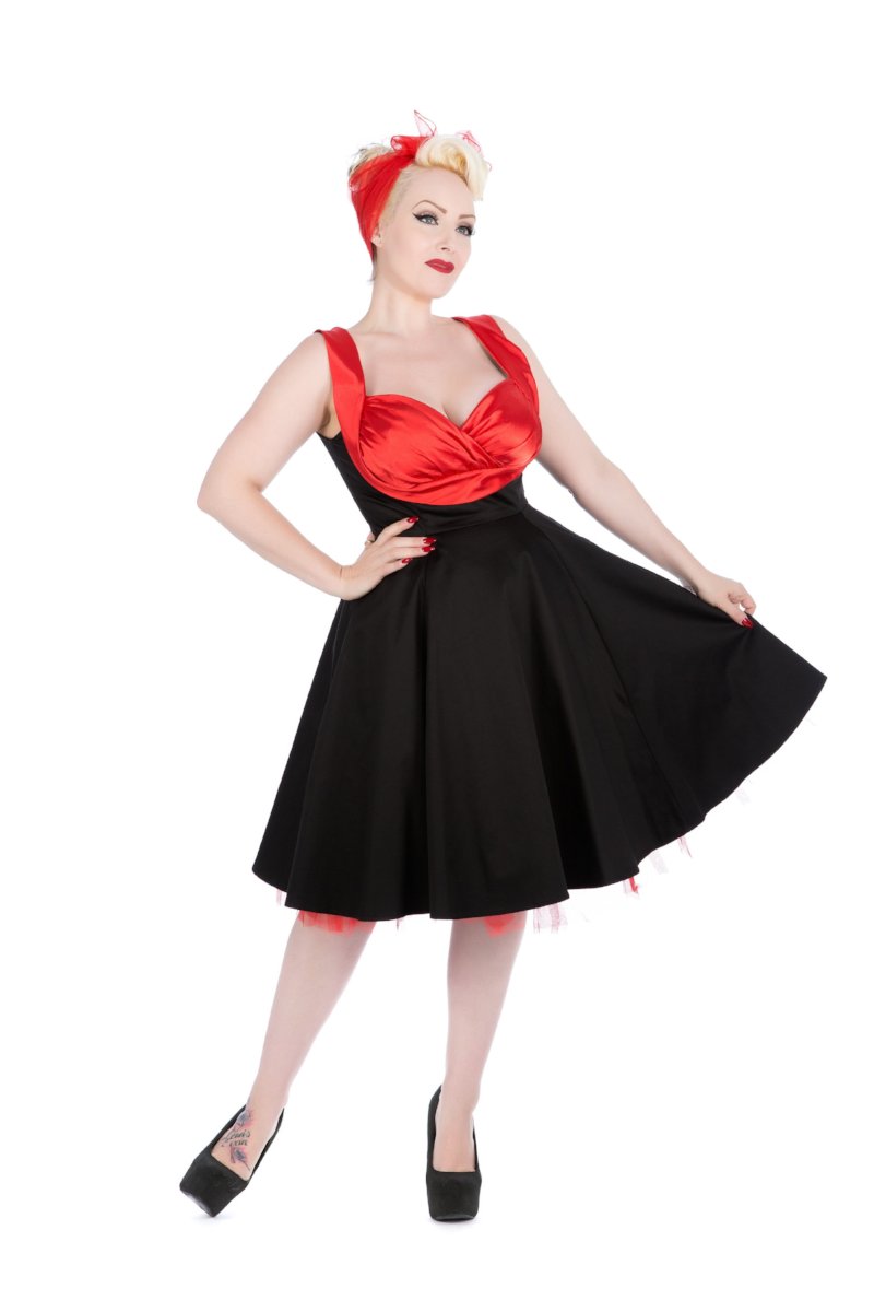 9424 Hot On Top Dress